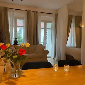 https://annapartment.find-berlin-hotels.com